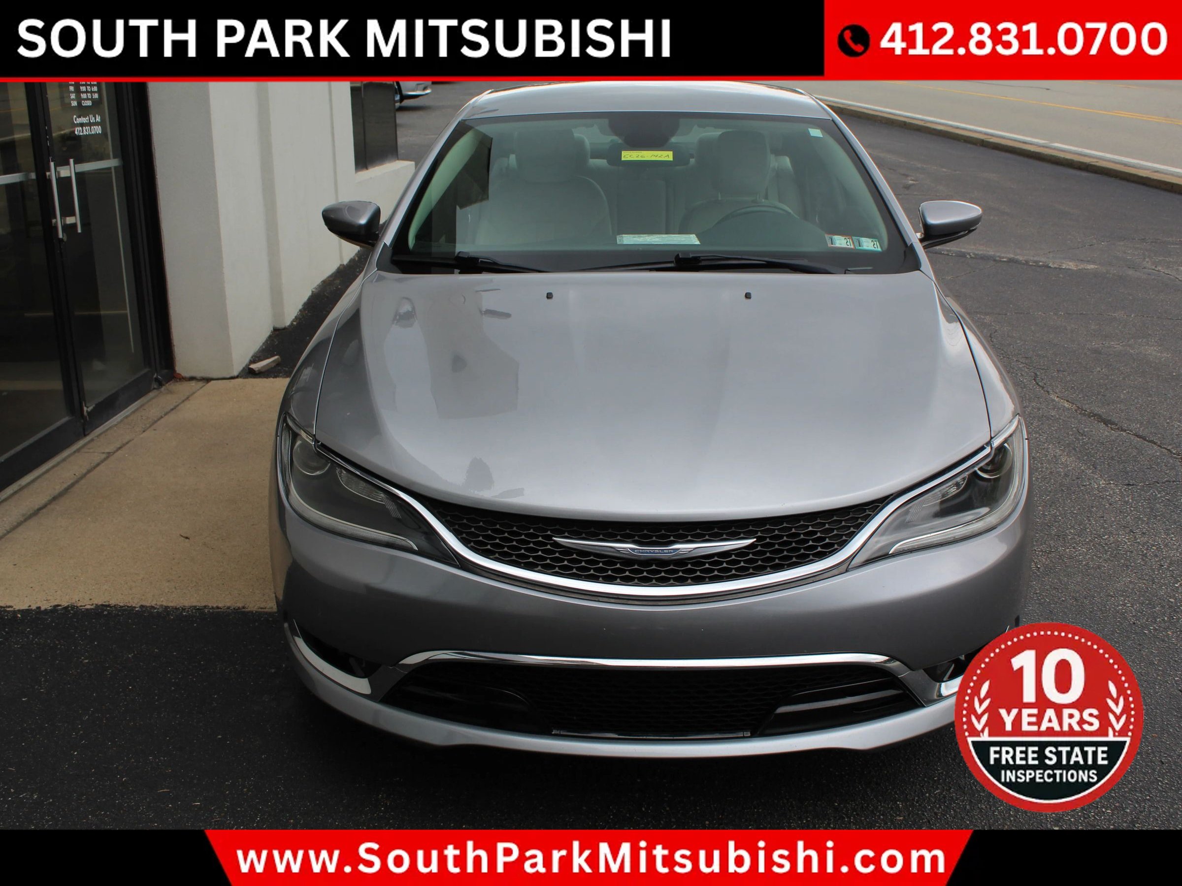 Used 2015 Chrysler 200 C FWD image 4