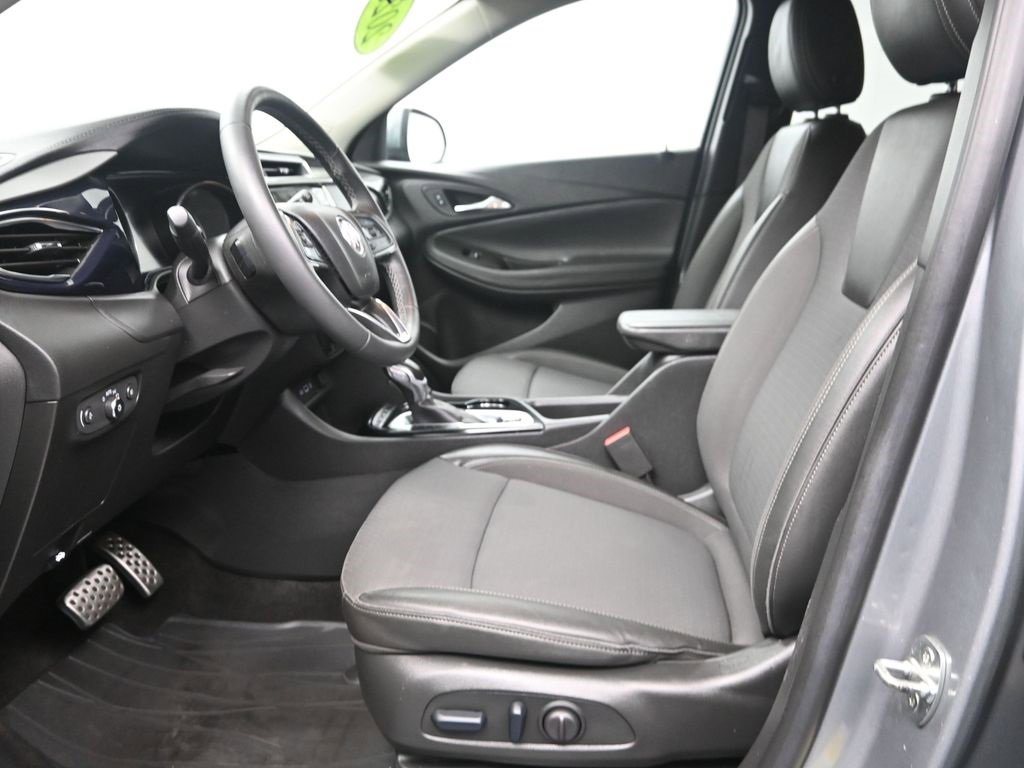 Used 2023 Buick Encore GX Select w/ Sport Touring Package image 13