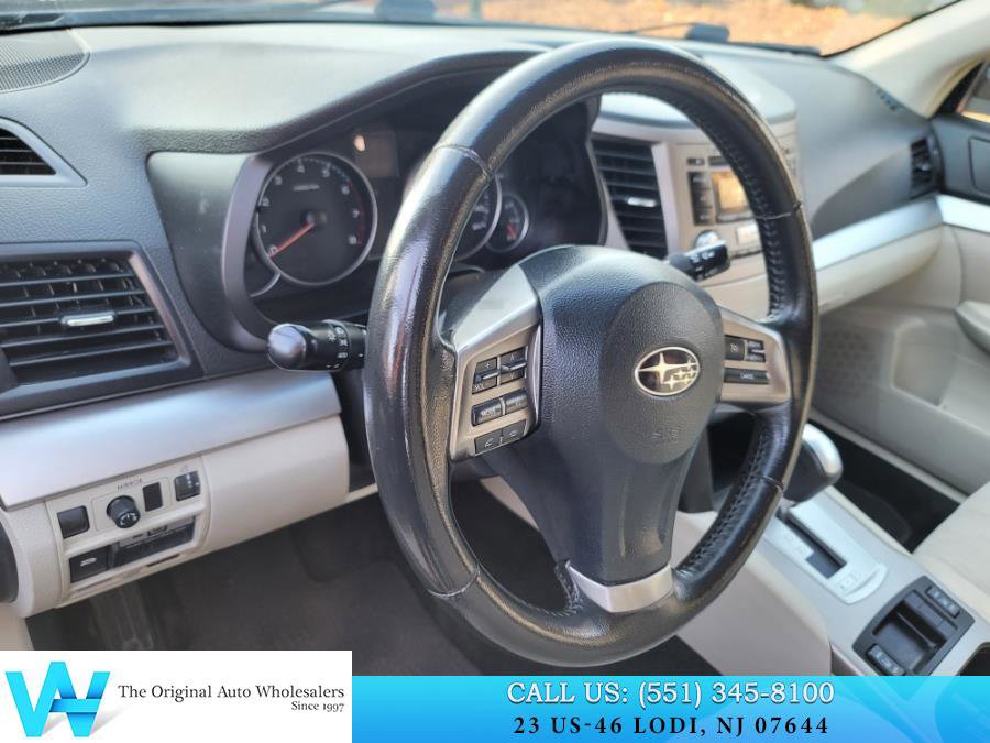 Used 2013 Subaru Outback 2.5i Premium w/ All-Weather Pkg image 10