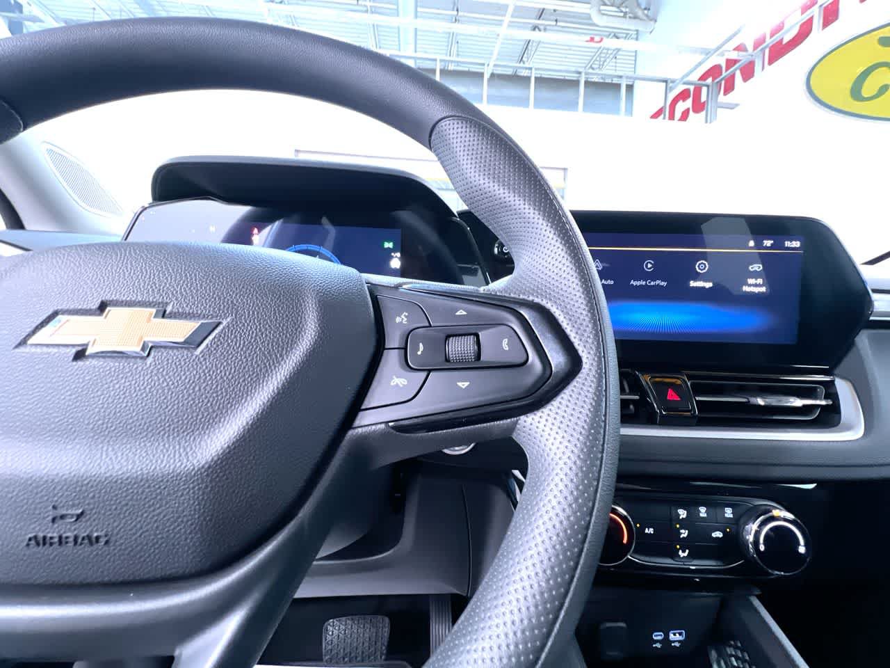 Used 2025 Chevrolet TrailBlazer LT FWD image 21