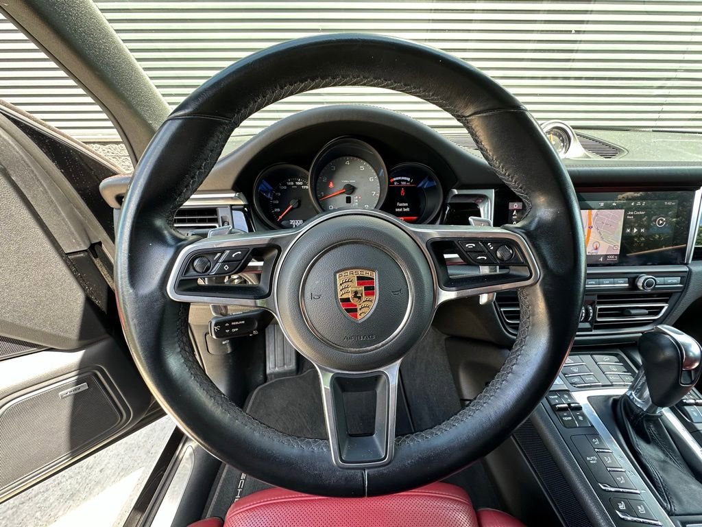Certified 2021 Porsche Macan S AWD/4WD image 16