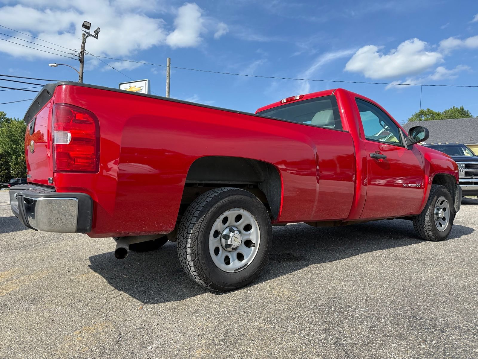 Used 2012 Chevrolet Silverado 1500 W/T RWD image 6