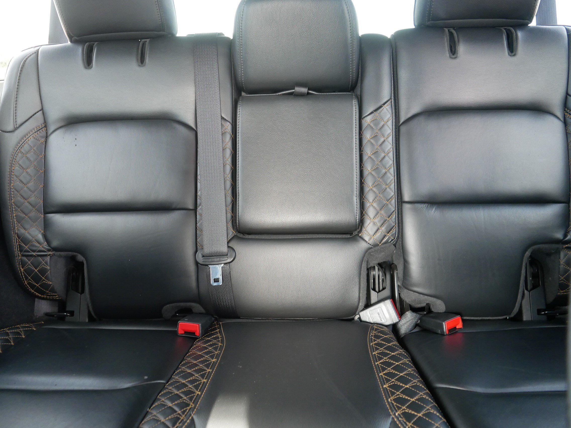 Used 2022 Jeep Wrangler Unlimited Sahara AWD/4WD image 13