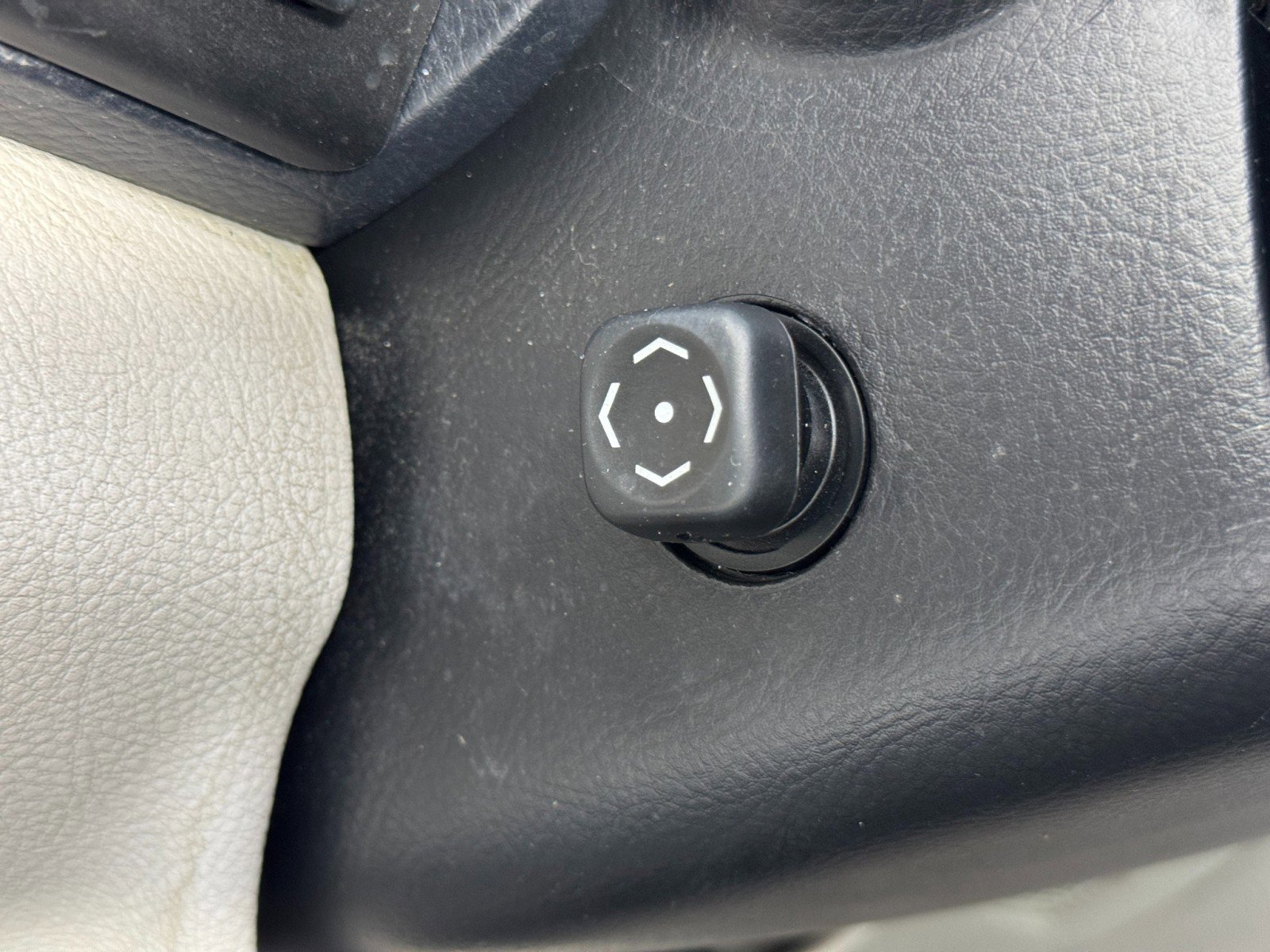 Used 2006 Lexus RX 400h AWD image 19