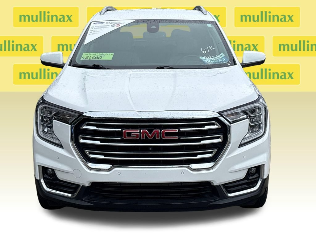 Used 2022 GMC Terrain SLT w/ Tech Package FWD image 14