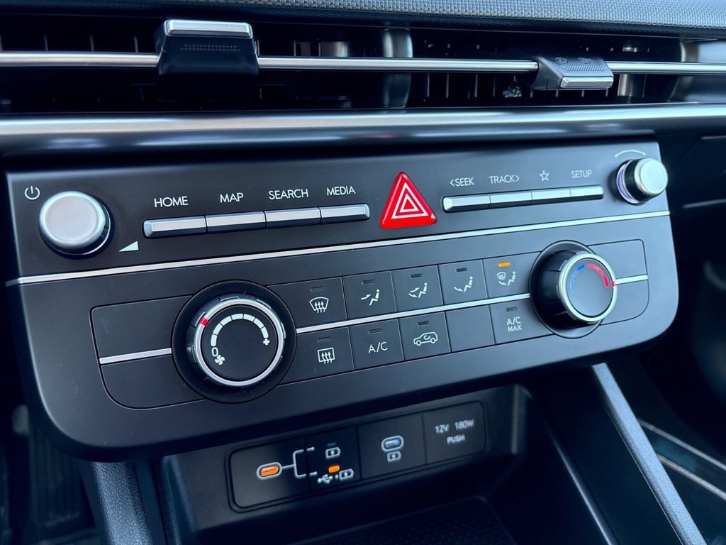 Certified 2025 Hyundai Tucson SE AWD/4WD image 20