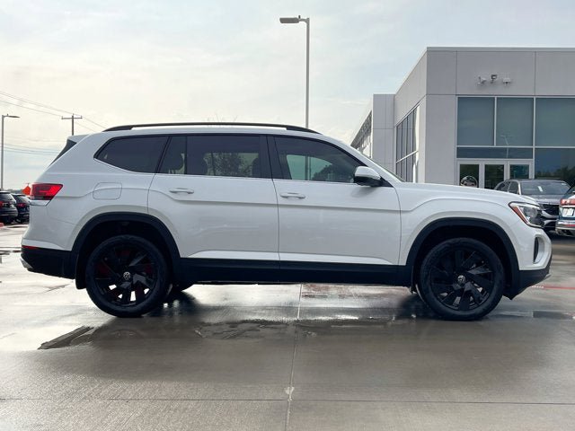 New 2026 Volkswagen Atlas SE FWD image 7