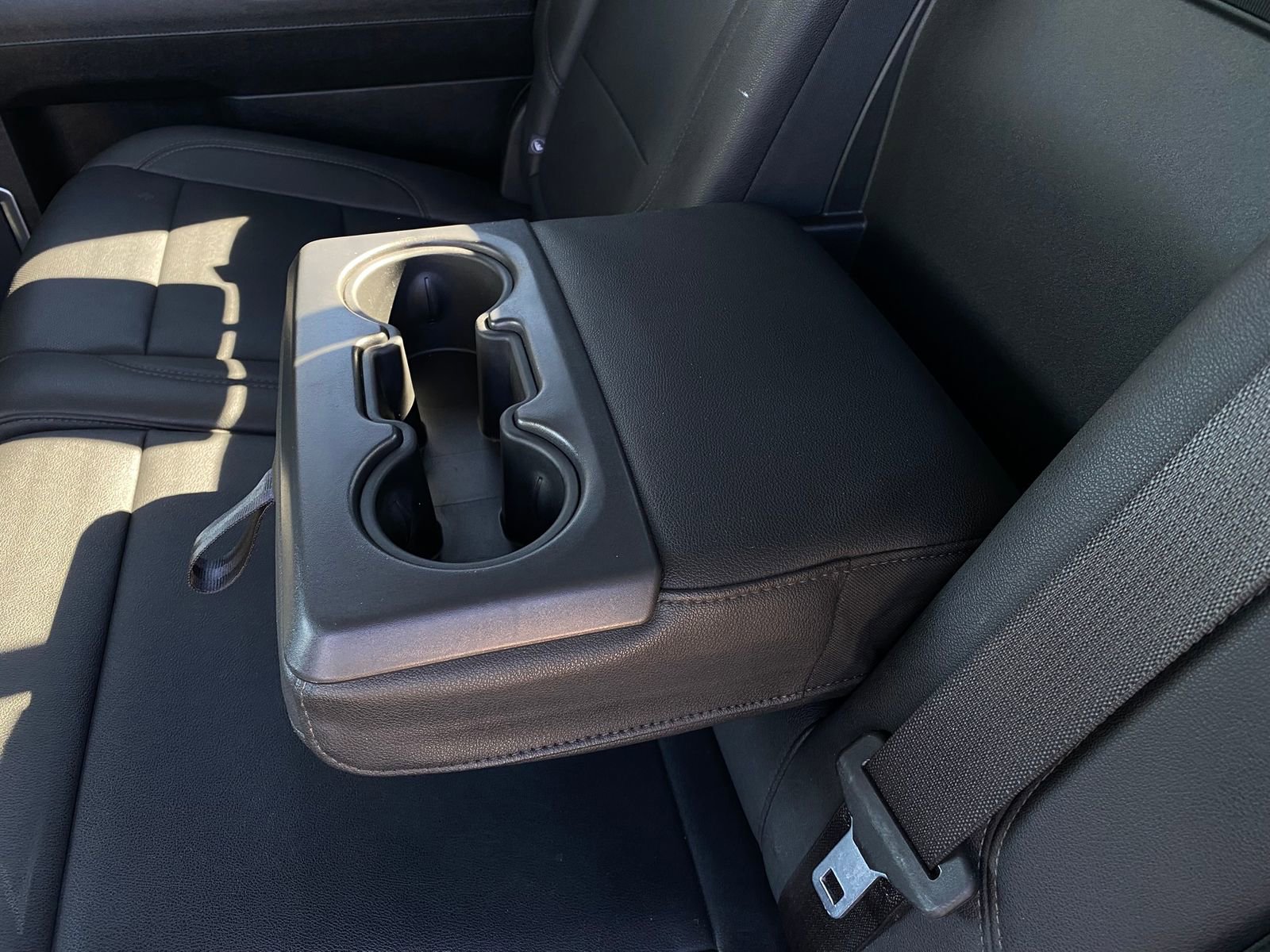 Used 2023 GMC Sierra 1500 SLT AWD/4WD image 33