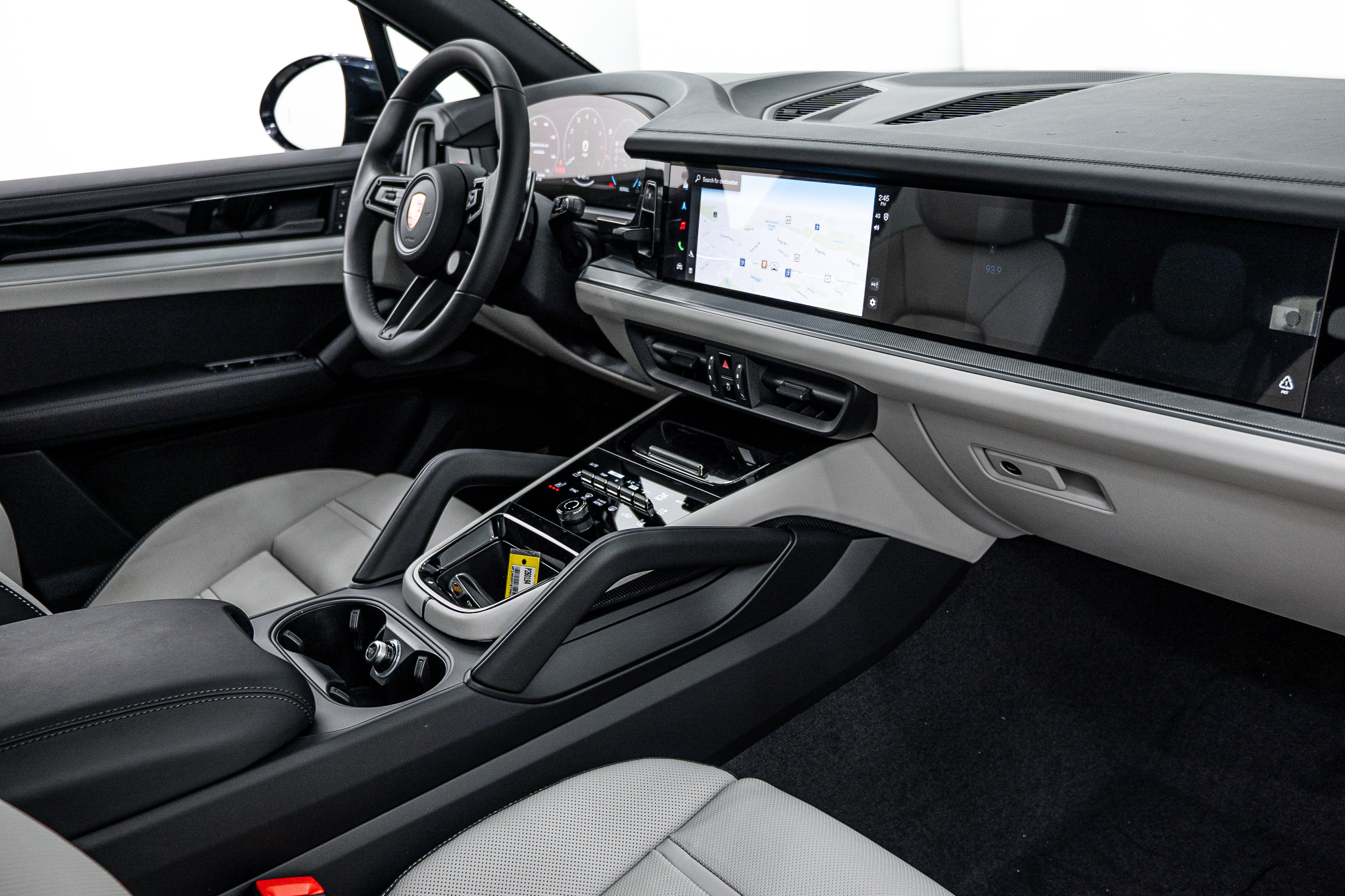Certified 2026 Porsche Cayenne AWD/4WD image 14