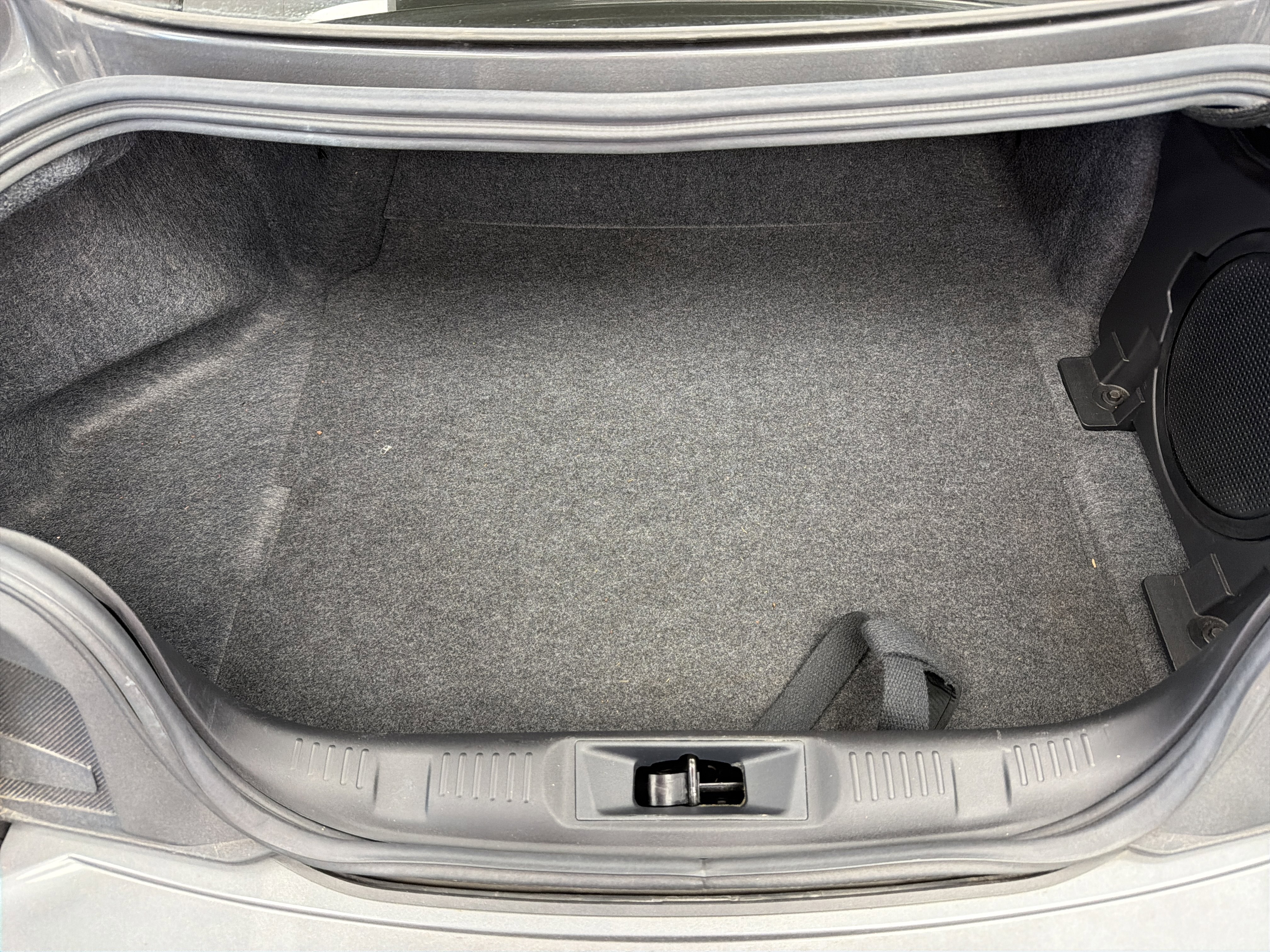 Used 2024 Ford Mustang GT Premium image 16