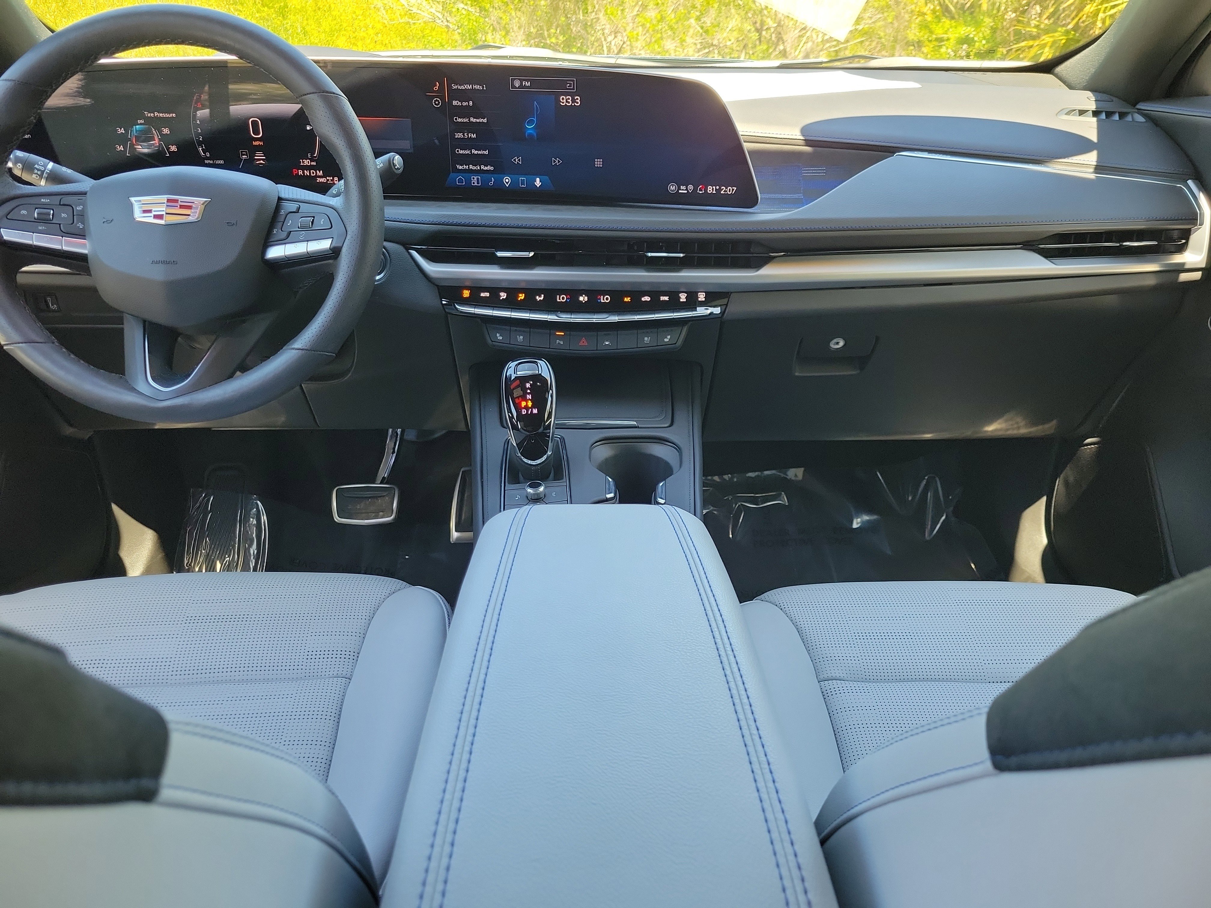 Used 2025 Cadillac XT4 Sport image 14