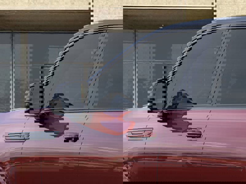 New 2025 Cadillac Escalade IQ Sport 2 w/ LPO, ONYX Package image 12