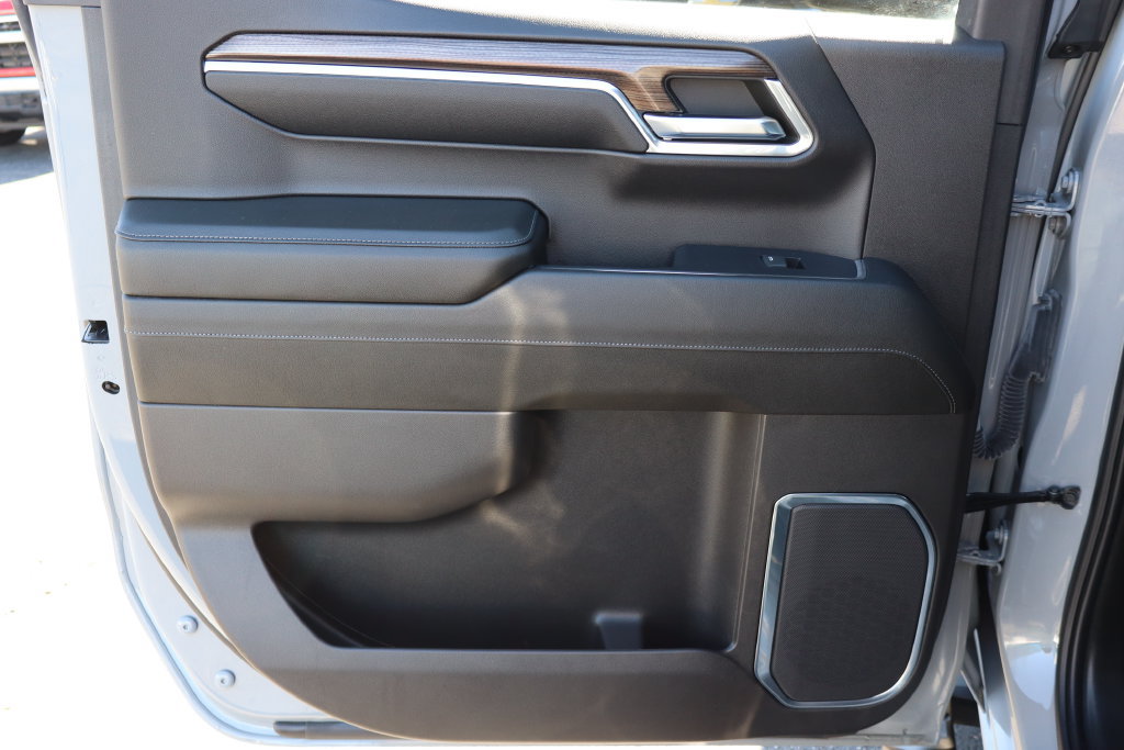 Used 2024 Chevrolet Silverado 1500 RST w/ LPO, Liner Protection Package AWD/4WD image 22