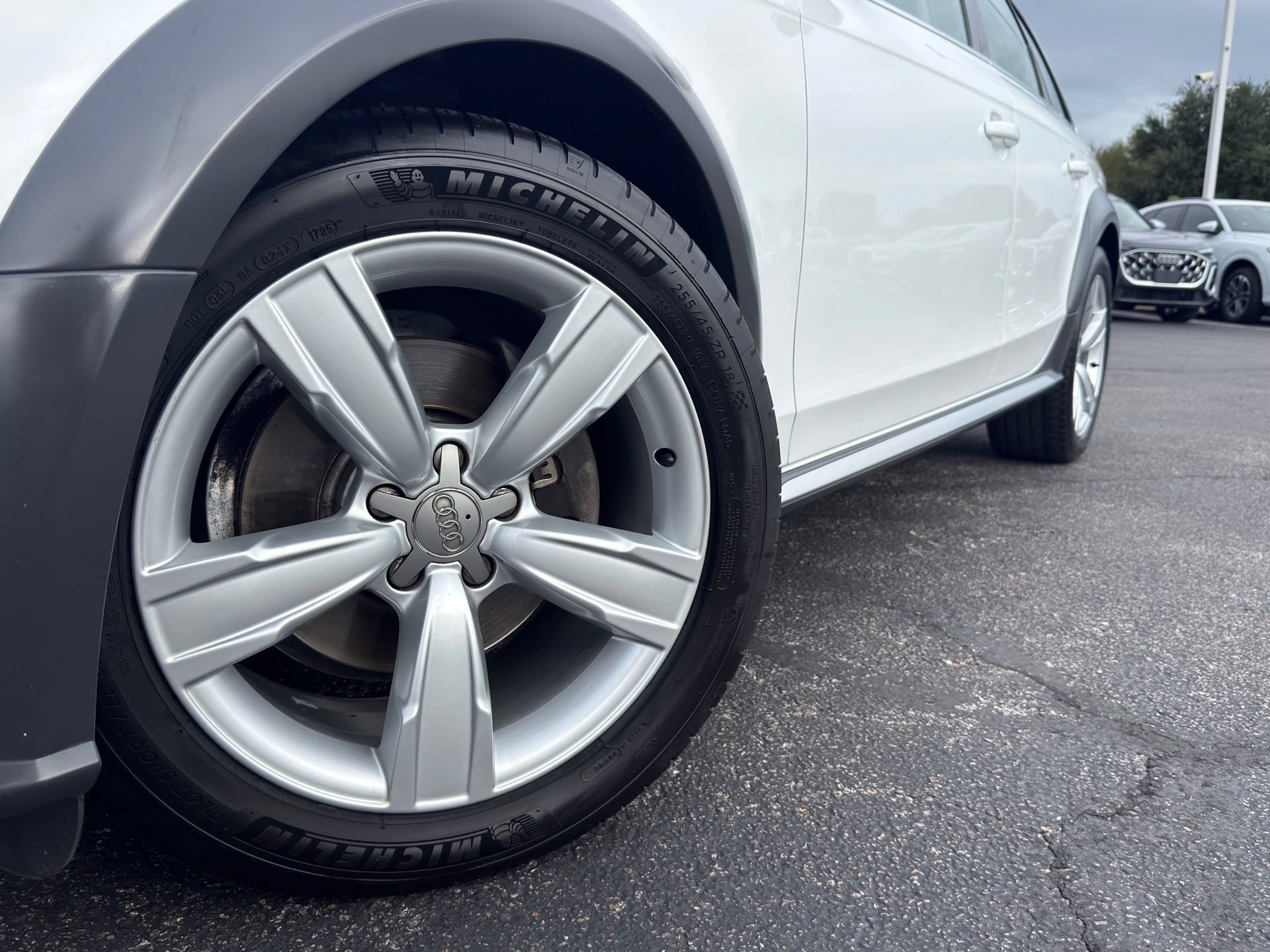 Used 2014 Audi A4 Premium Plus w/ Premium Plus Package AWD/4WD image 4