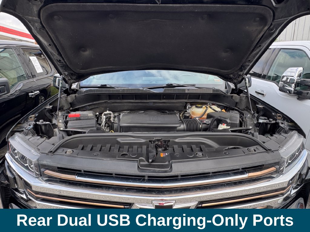 Used 2022 Chevrolet Silverado 1500 High Country w/ LPO, Dark Essentials Package AWD/4WD image 16