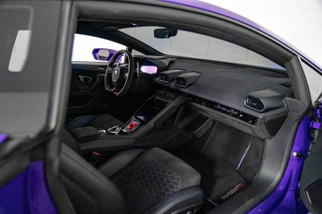 Used 2021 Lamborghini Huracan EVO RWD image 26