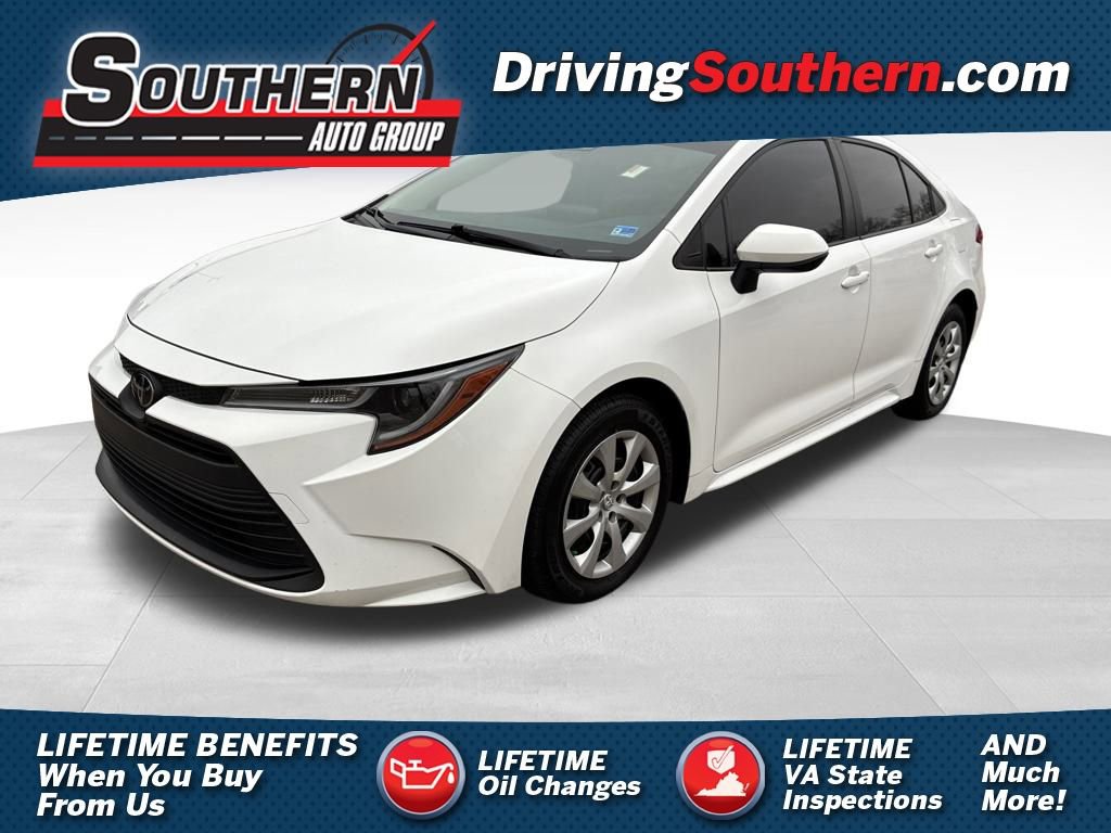 Used 2023 Toyota Corolla LE image 1