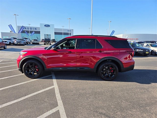 Certified 2024 Ford Explorer ST w/ Equipment Group 401A image 4
