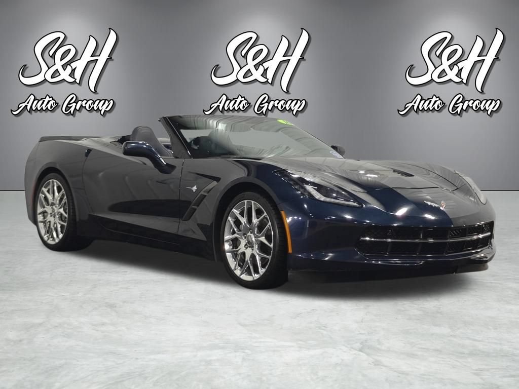 Used 2016 Chevrolet Corvette Stingray Convertible w/ 3LT Preferred Equipment Group RWD image 2