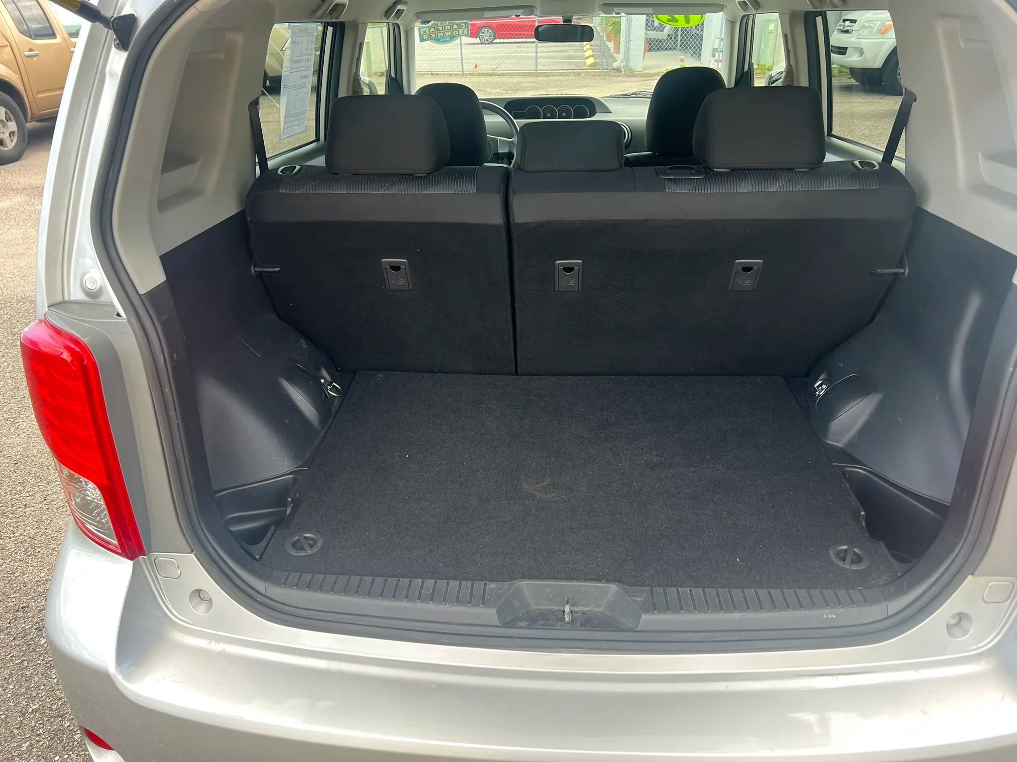 Used 2012 Scion xB FWD image 13