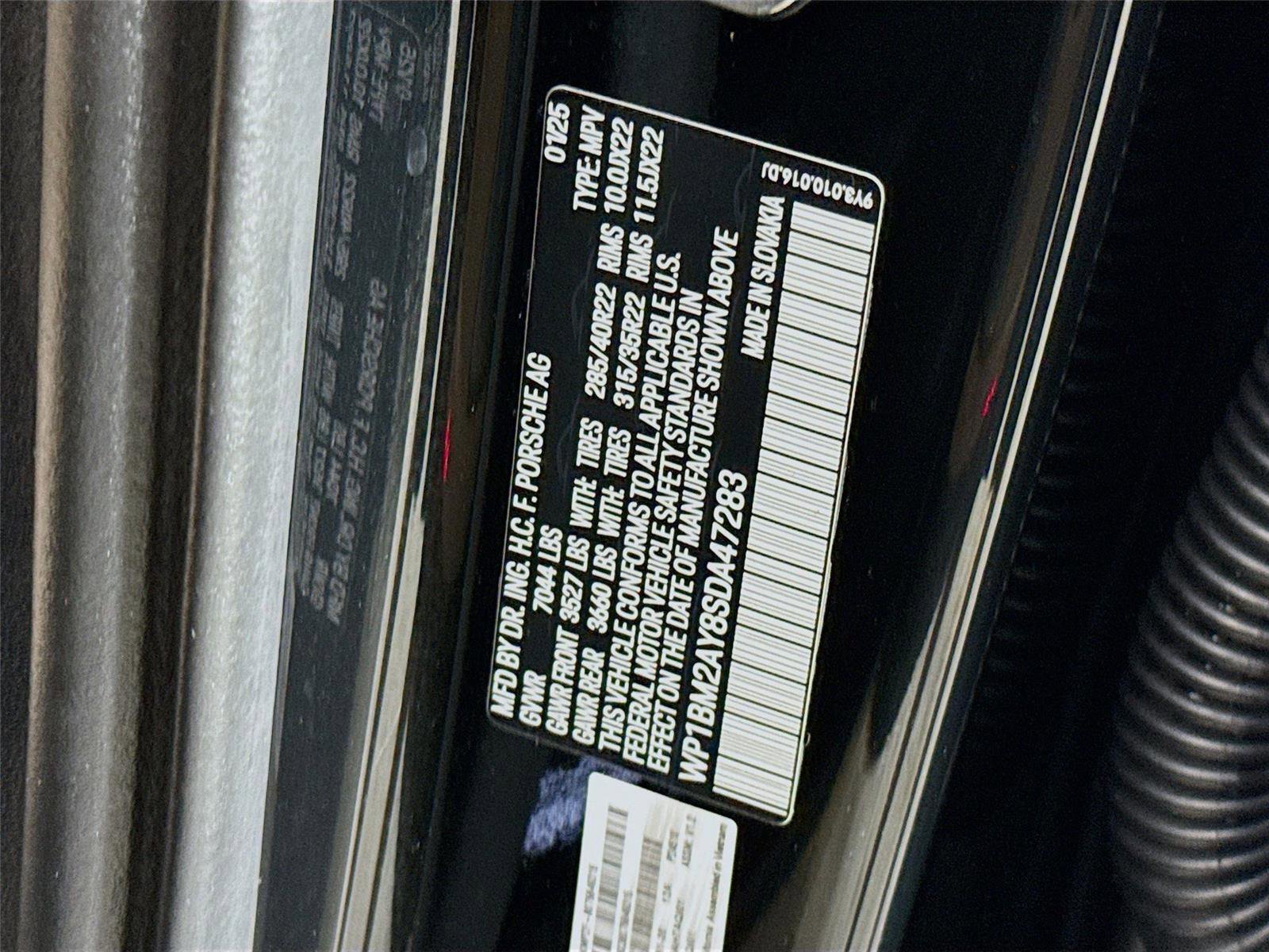 Used 2025 Porsche Cayenne Turbo image 28