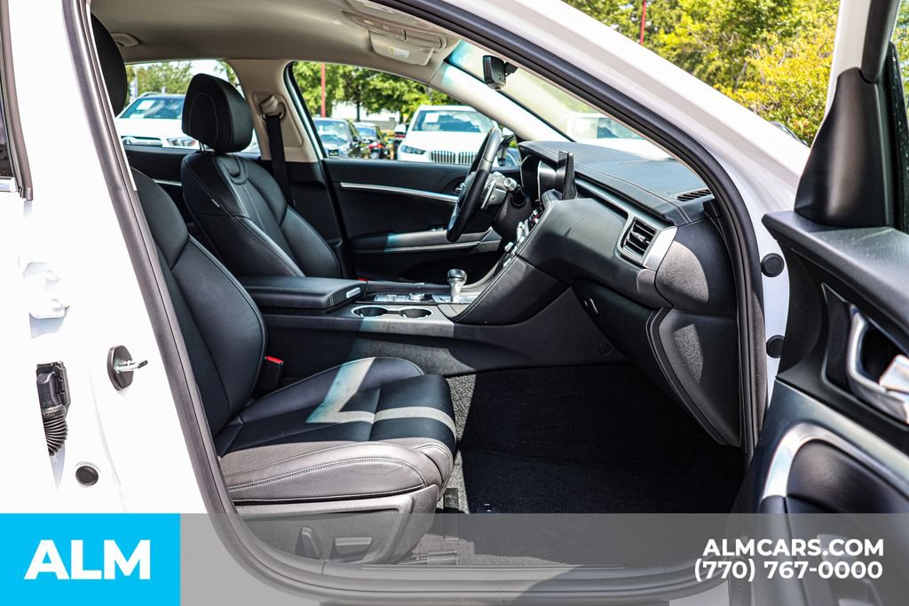 Used 2026 Genesis G70 2.5T RWD image 20