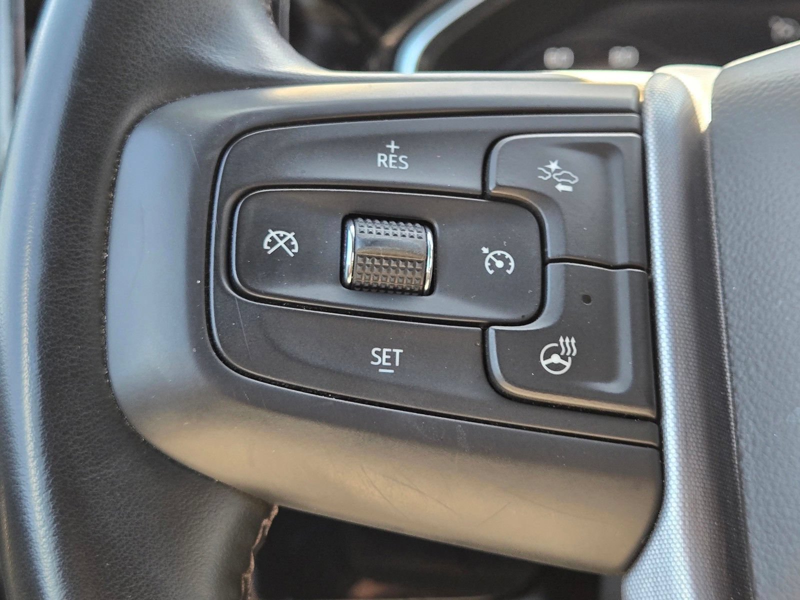 Used 2024 GMC Sierra 1500 SLT RWD image 27
