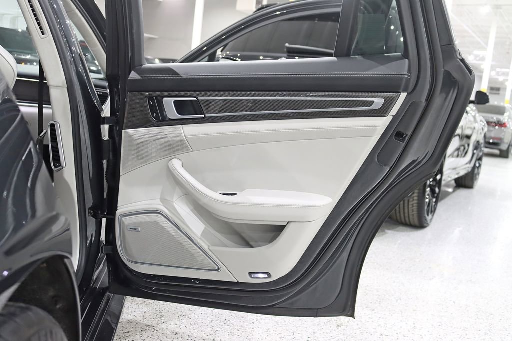 Used 2018 Porsche Panamera Turbo image 35
