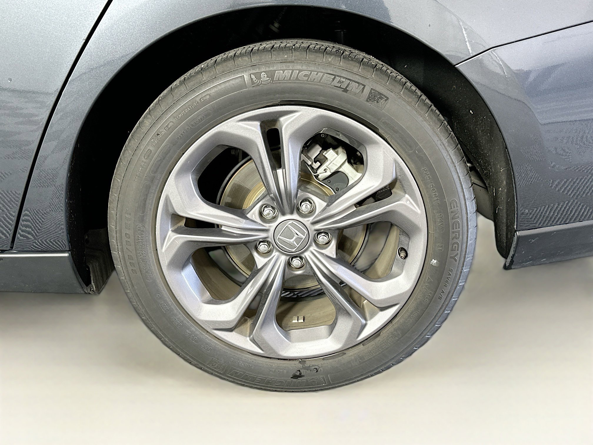 Used 2024 Honda Accord EX image 11