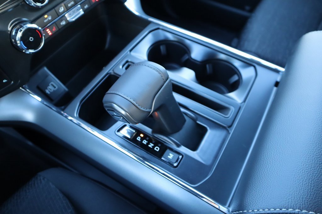 New 2025 Ford F150 XLT w/ Equipment Group 302A MID image 14