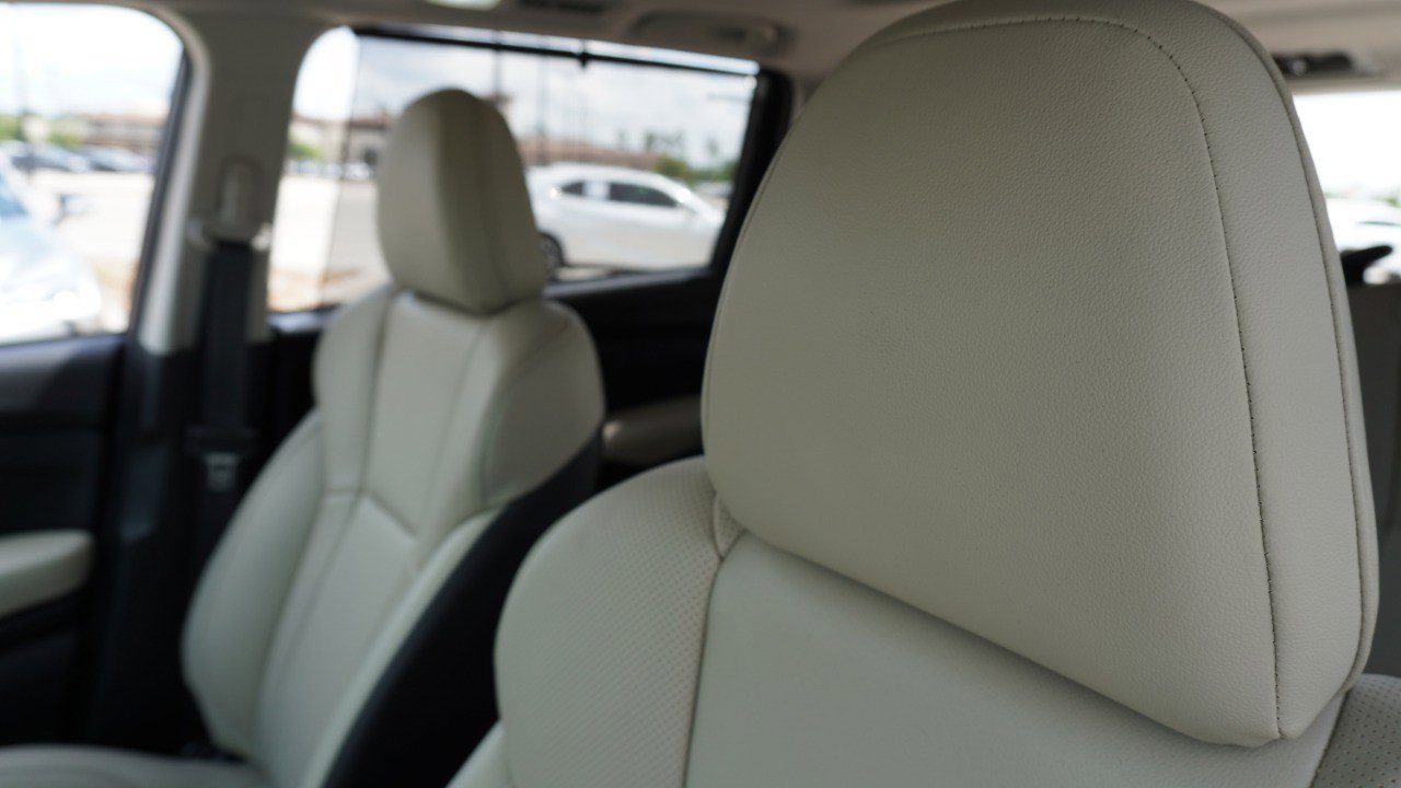 Used 2023 Subaru Ascent Limited w/ Technology Package AWD/4WD image 27