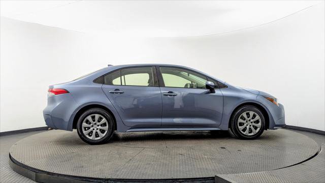 Used 2020 Toyota Corolla LE image 9