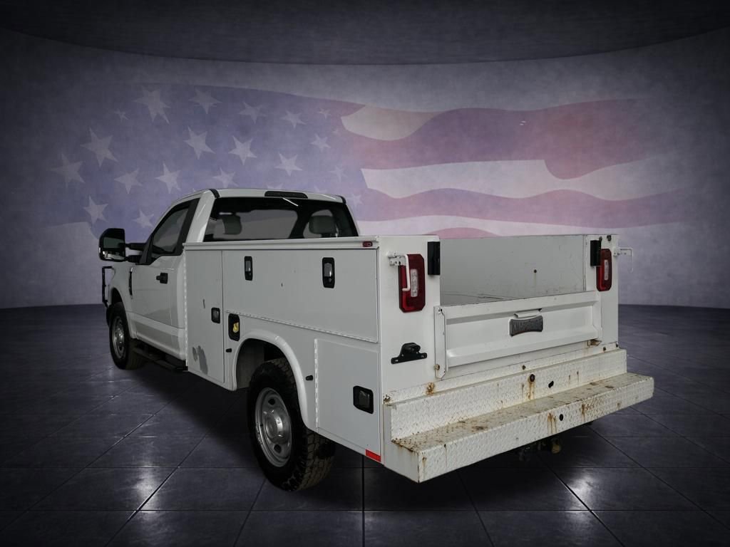 Used 2019 Ford F350 XL w/ Power Equipment Group RWD image 3