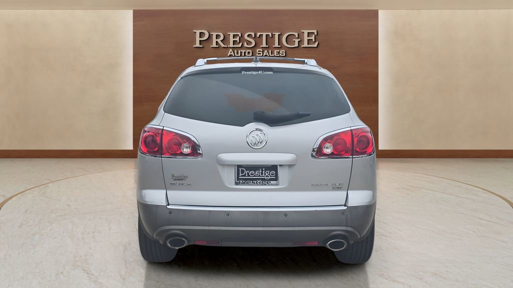 Used 2011 Buick Enclave CXL image 5