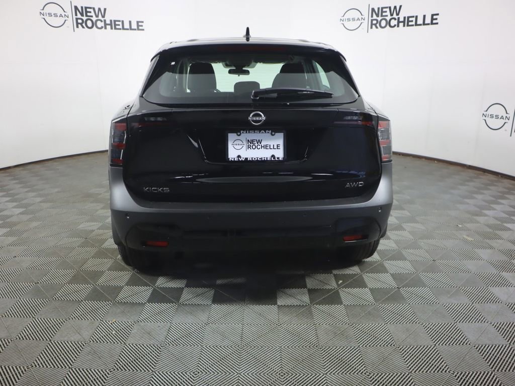 New 2026 Nissan Kicks S image 6