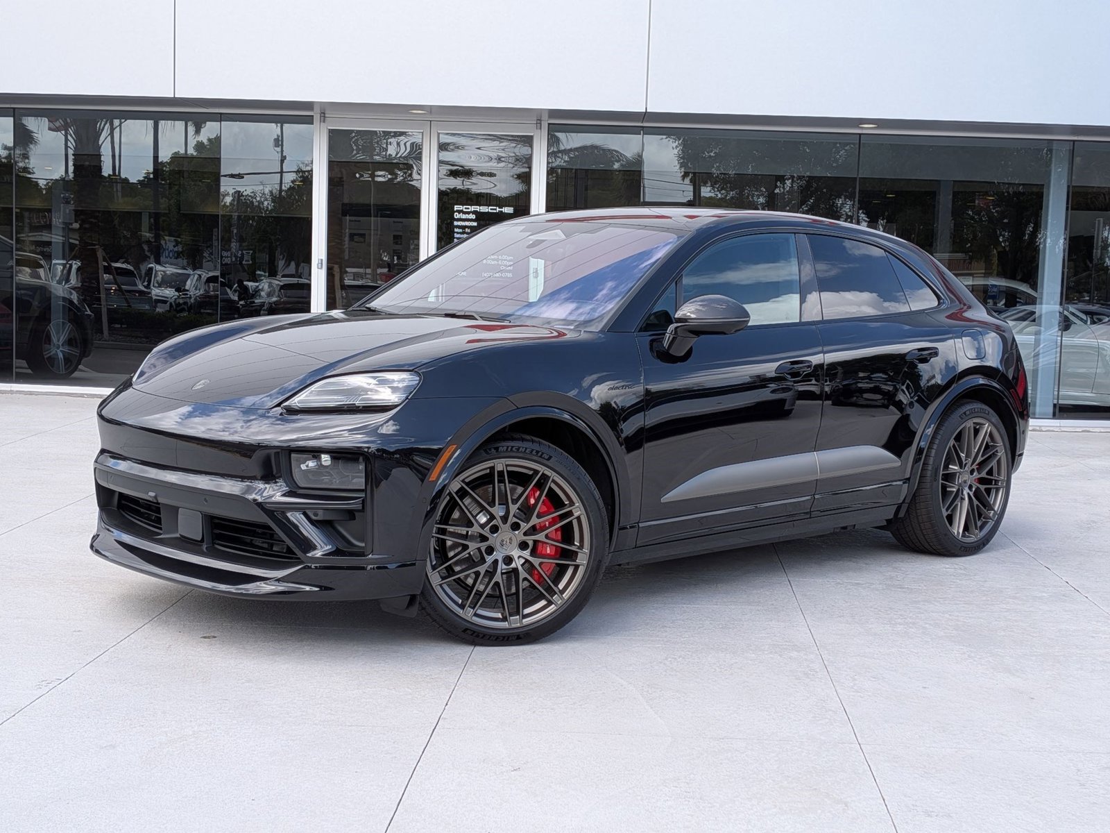 New 2026 Porsche Macan Turbo Electric AWD/4WD video 1
