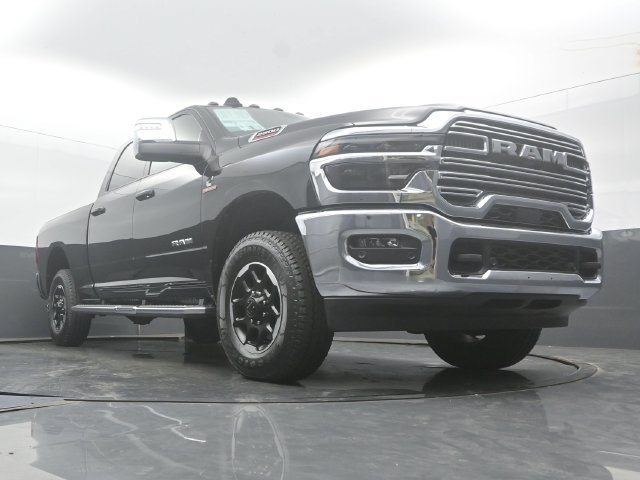 Used 2025 RAM 2500 Laramie AWD/4WD image 71