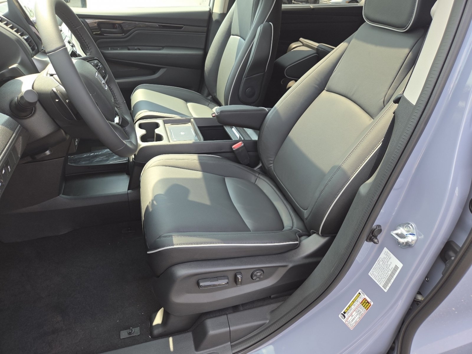 New 2026 Honda Odyssey Touring image 26