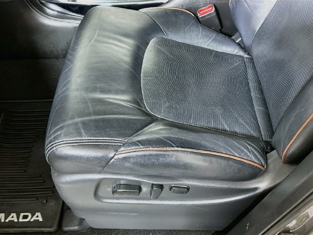 Used 2017 Nissan Armada Platinum w/ Captain Seat Package AWD/4WD image 25