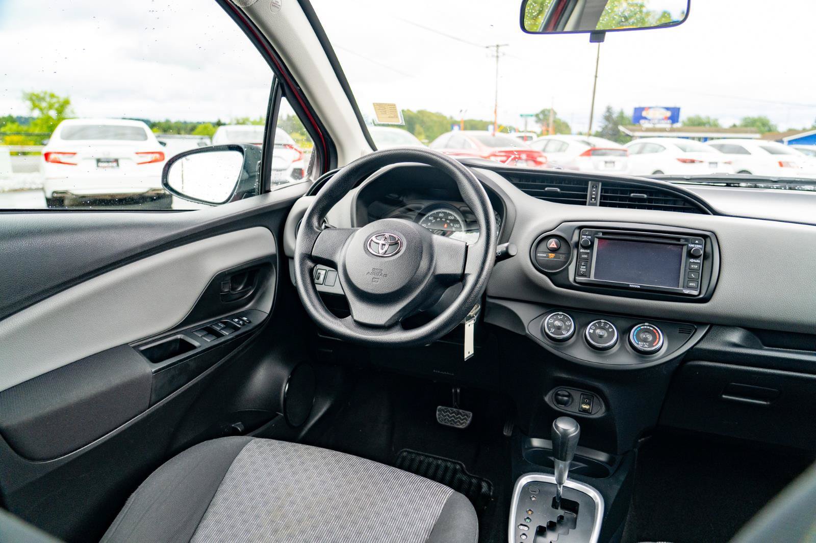 Used 2015 Toyota Yaris L FWD image 28