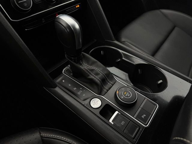 Used 2022 Volkswagen Atlas SE image 31