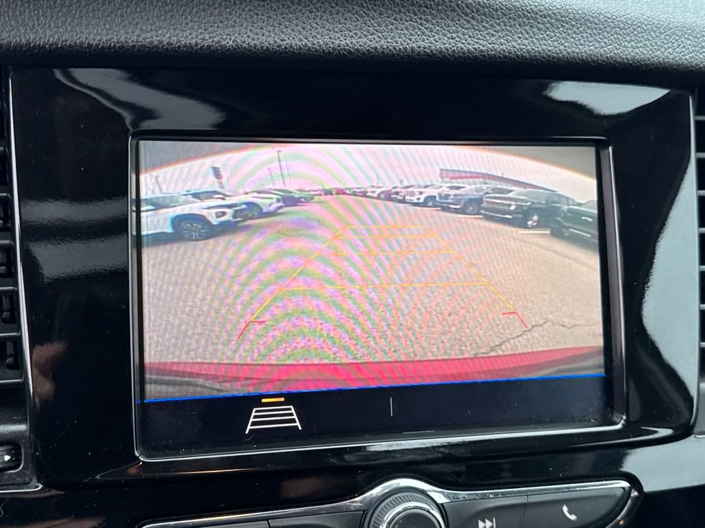 Used 2022 Buick Encore Preferred w/ Safety Package II image 24