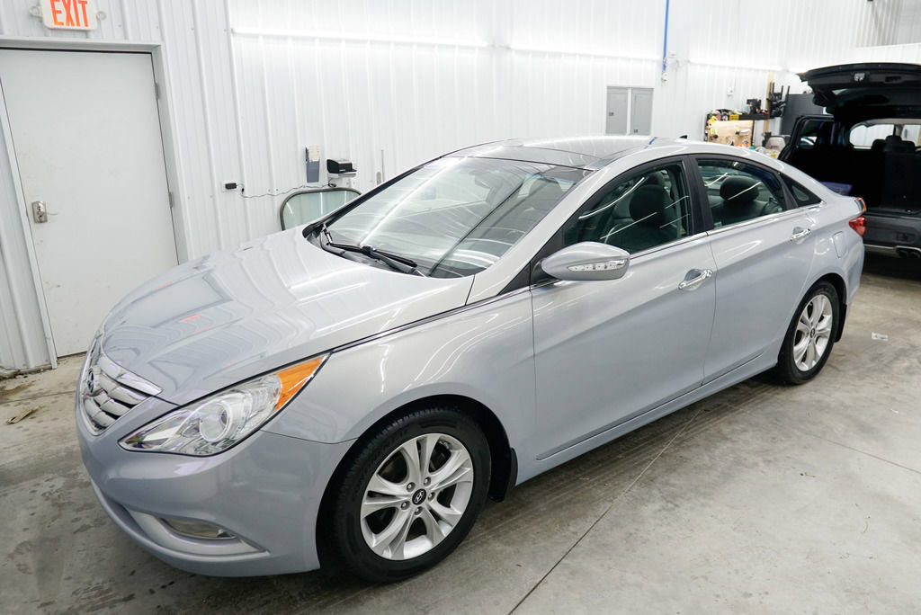 Used 2012 Hyundai Sonata Limited FWD image 7