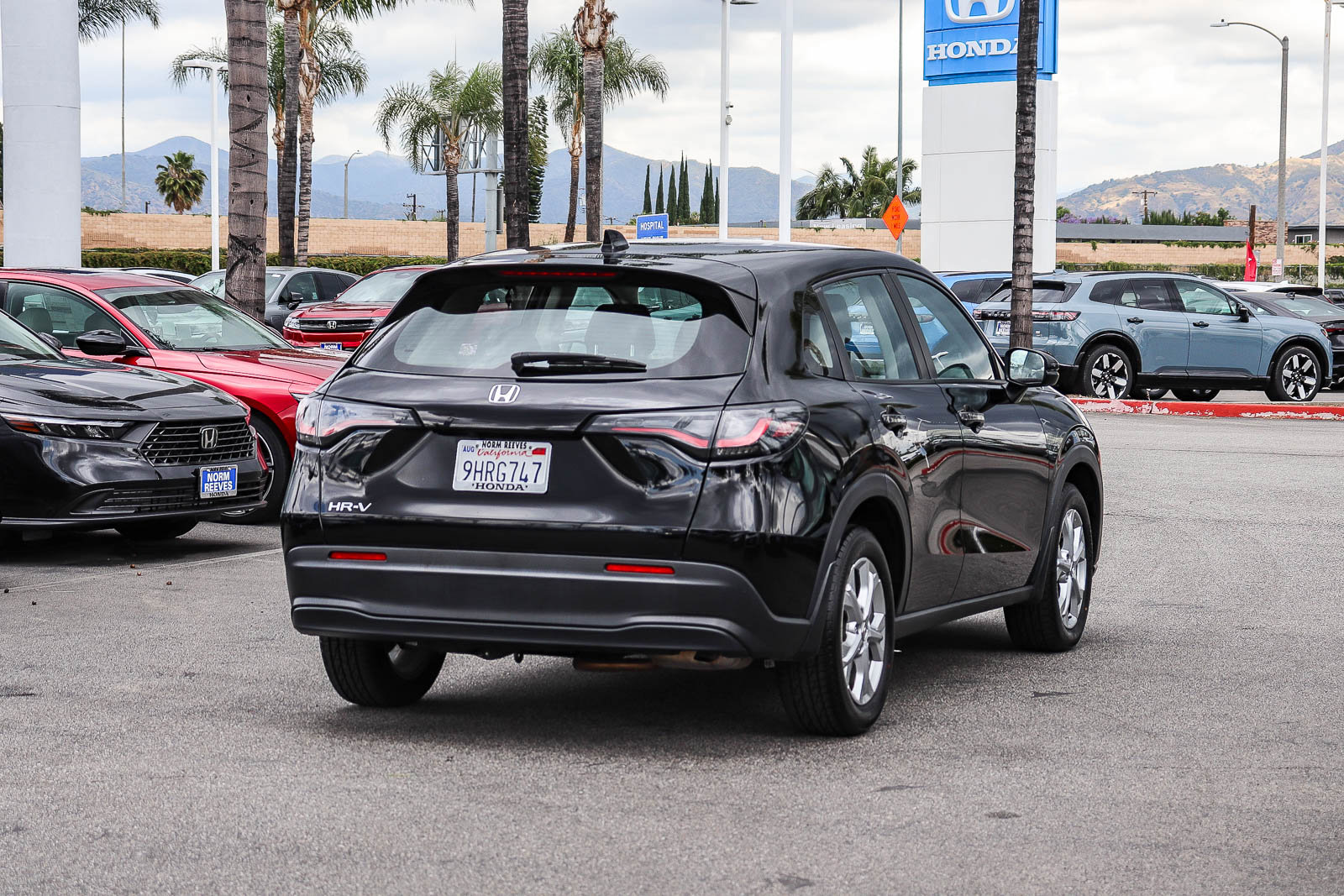 Certified 2024 Honda HR-V LX image 7