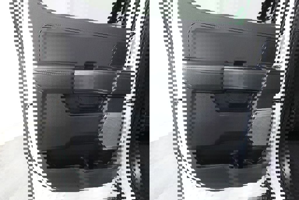 Used 2023 Ford F150 XLT w/ Equipment Group 302A High image 13