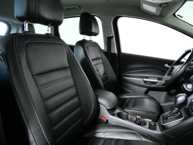 Certified 2017 Ford C-MAX SE w/ Equipment Group 202A FWD image 12