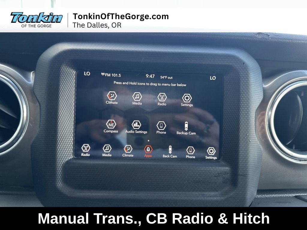 Used 2018 Jeep Wrangler Unlimited Sahara AWD/4WD image 20