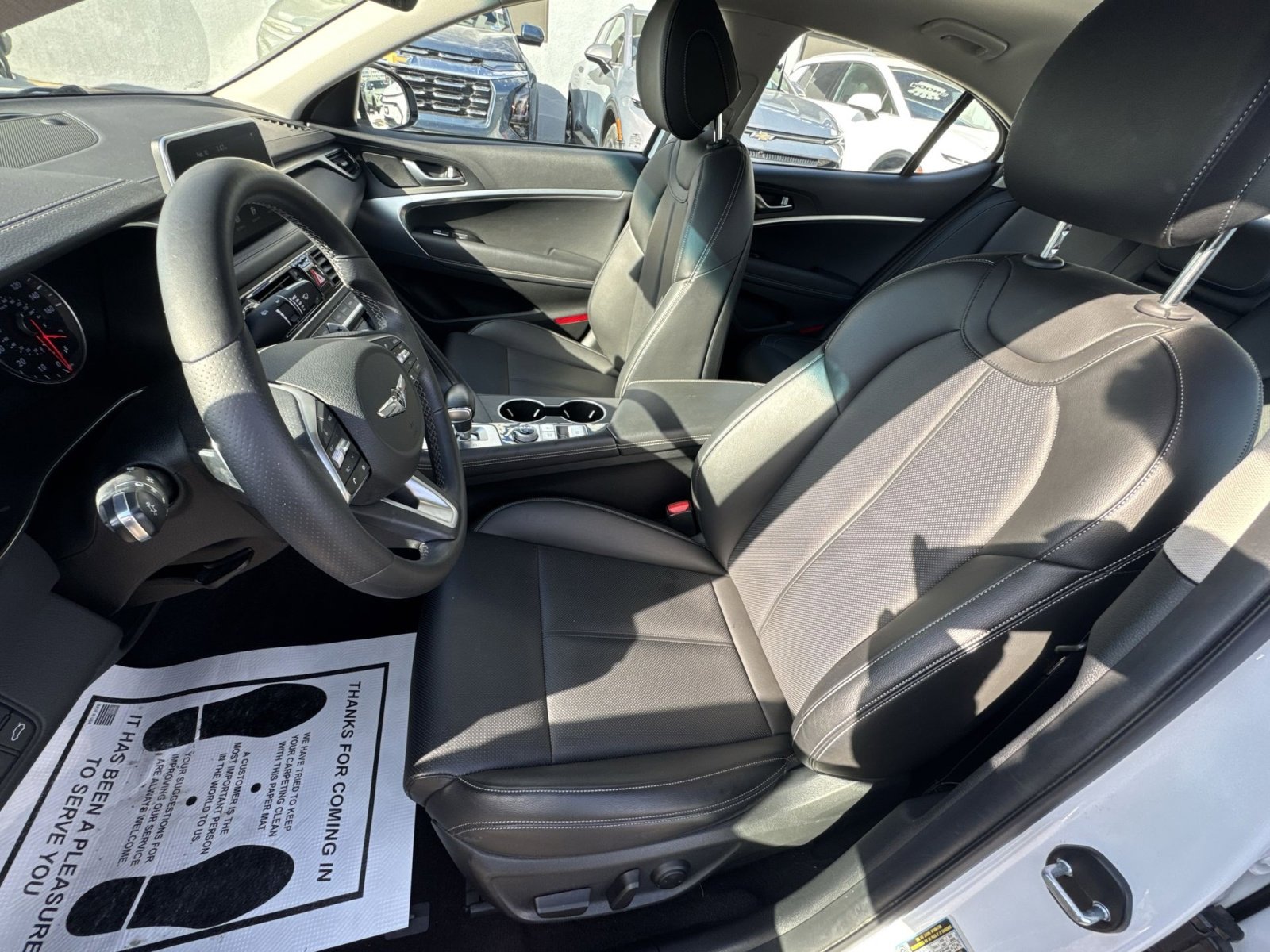 Used 2021 Genesis G70 2.0T image 13