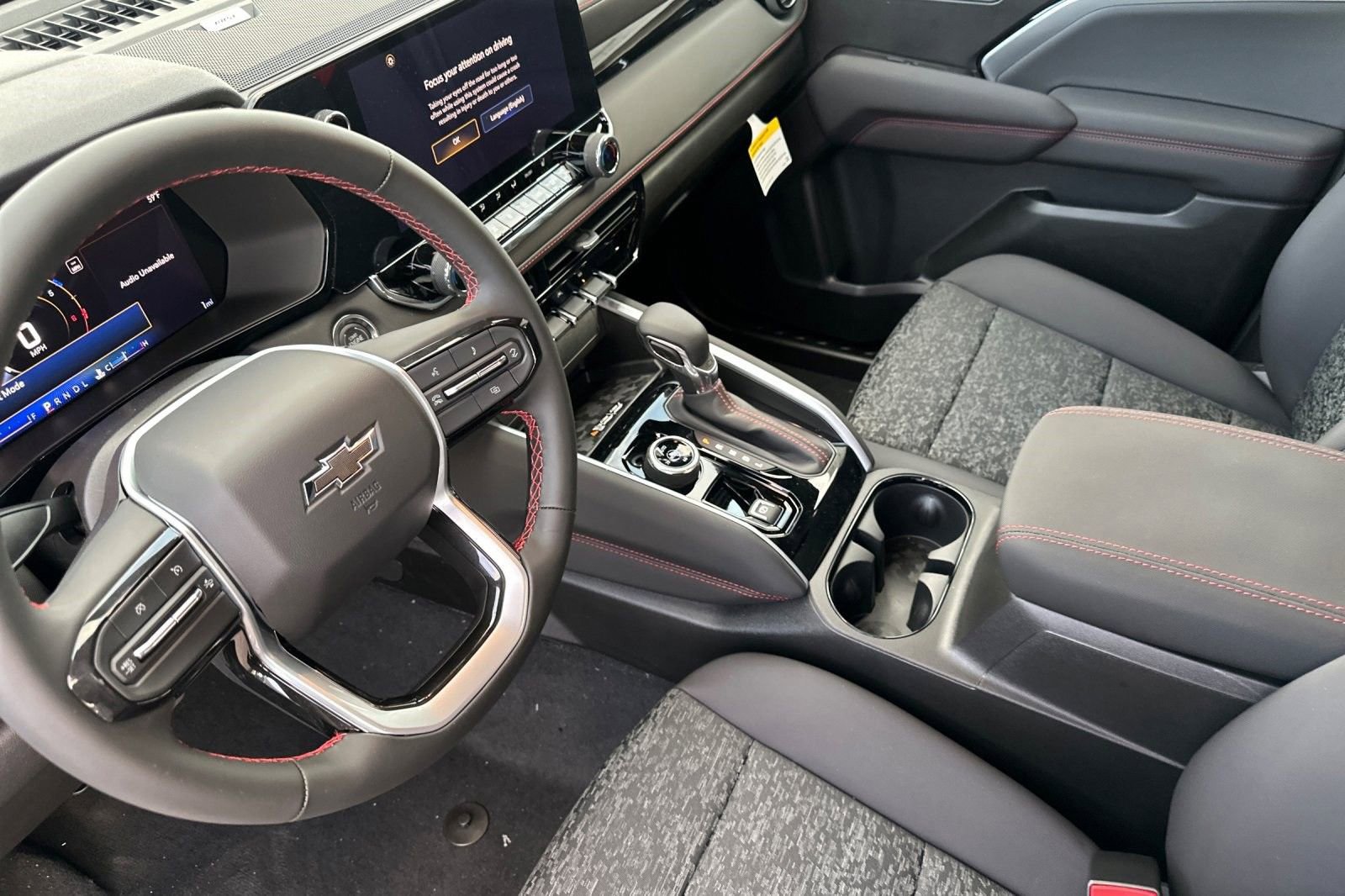 New 2025 Chevrolet Colorado Z71 w/ Midnight Edition AWD/4WD image 10