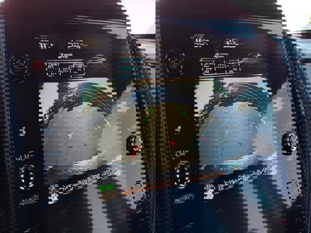 Certified 2025 Subaru Crosstrek 2.5i Limited w/ Popular Package #3A image 36